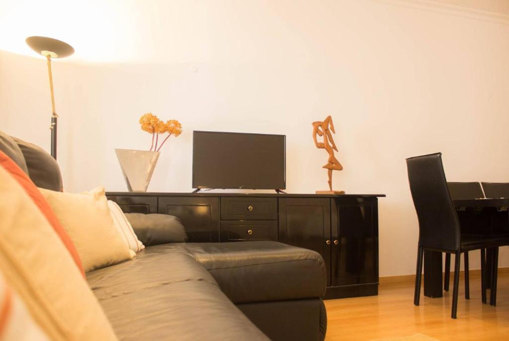 Blife Santya Private Rooms Ольян Экстерьер фото
